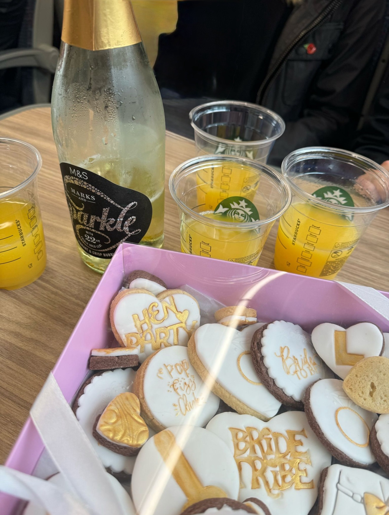 screenshot-4 XL Hen Party Iced Biscuit Box - Image 3