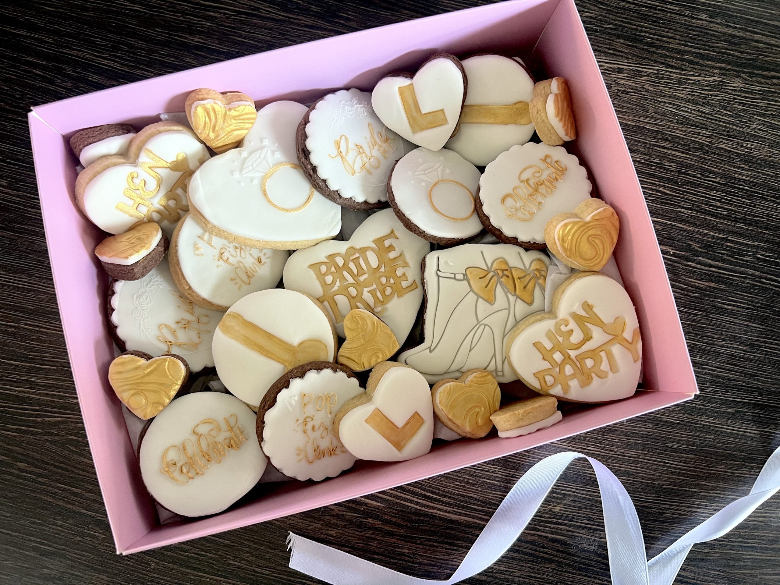 img_4380 XL Hen Party Iced Biscuit Box - Image 2
